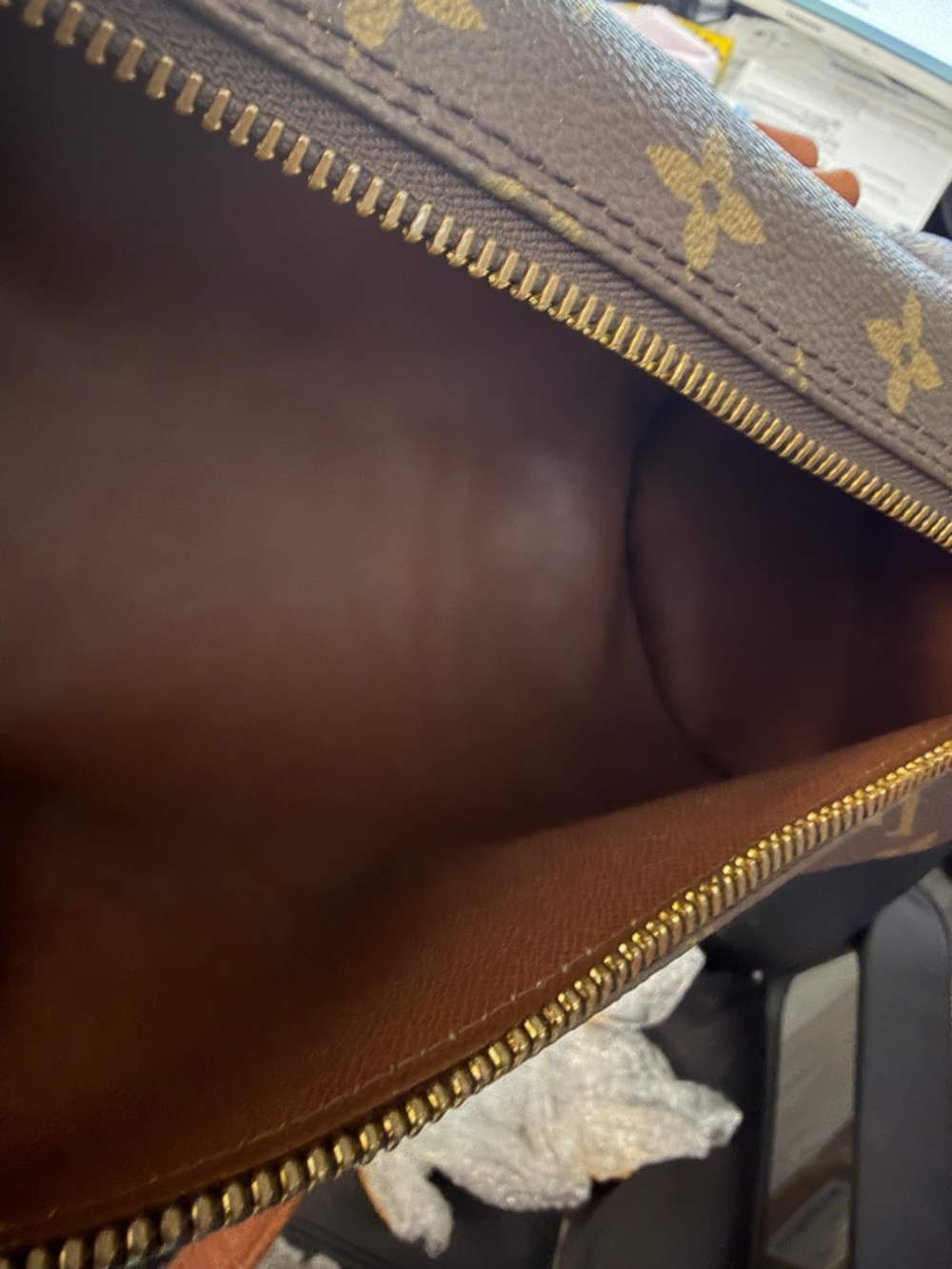 Louis Vuitton Papillon 30 Monogram - Picture 13 of 15